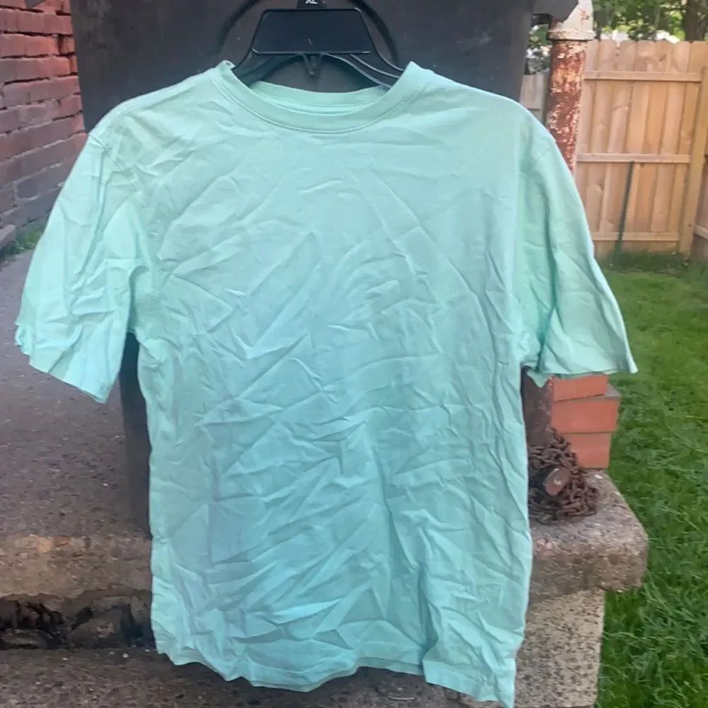 Covington mint tee sz. S